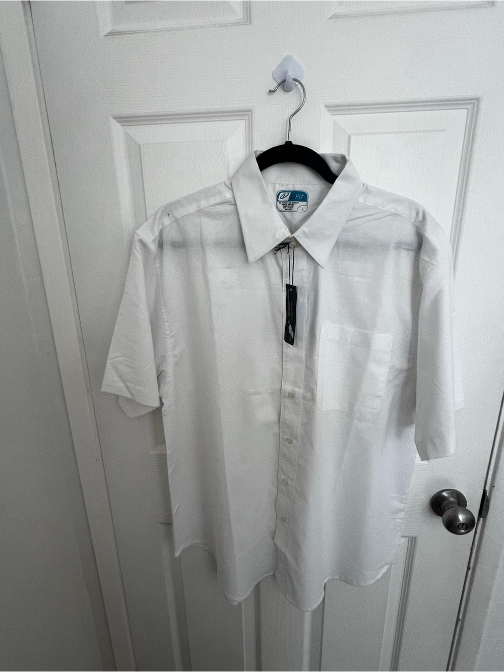 Men's Short-Sleeve White Dress Shirt